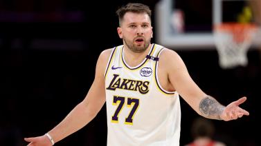 更用表现打 更用表现打